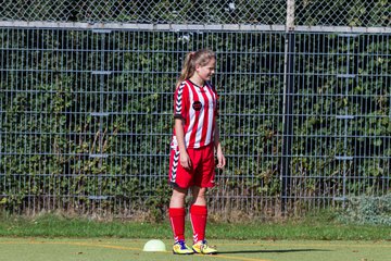 Bild 201 - C-Juniorinnen Kaltenkirchener TS - TuS Tensfeld : Ergebnis: 7:0